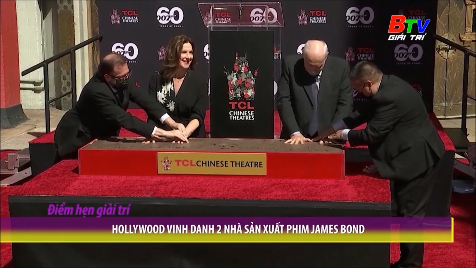 Hollywood vinh danh 2 nhà sản xuất phim James